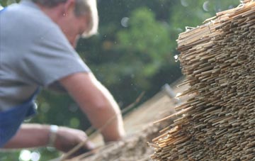 professional Woodhouse Down thatchers